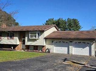 5171 Bartholow Rd, Sykesville, MD 21784