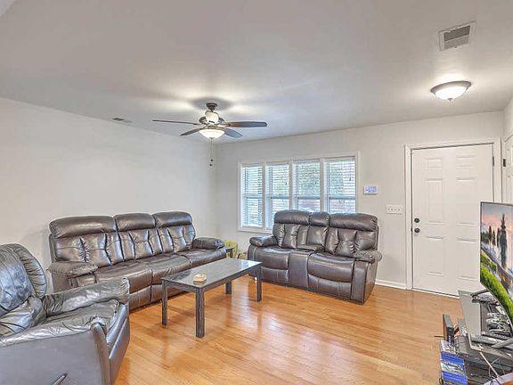 5th image of 7614 E Oakridge Cir