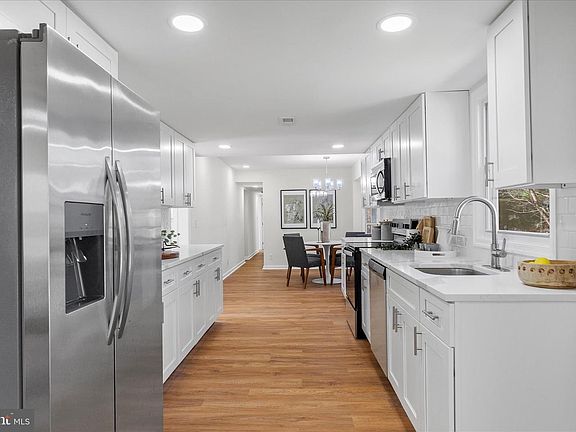 2nd image of 108 Franklin Ave