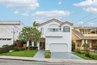 Nelson Ave-S1711-001.jpg