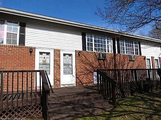 2nd image of 213 Regan Rd APT 1
