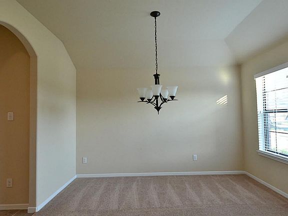 3rd image of 5606 Armillary Dr