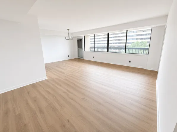3709 S George Mason Dr APT 716, Falls Church, VA 22041
