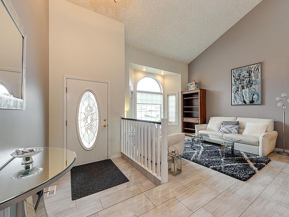 3rd image of 4335 47th St NW