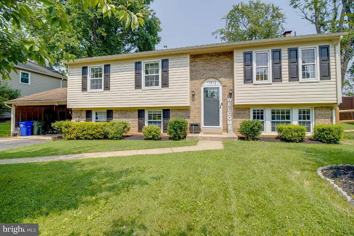 17913 Archwood Way photo 1