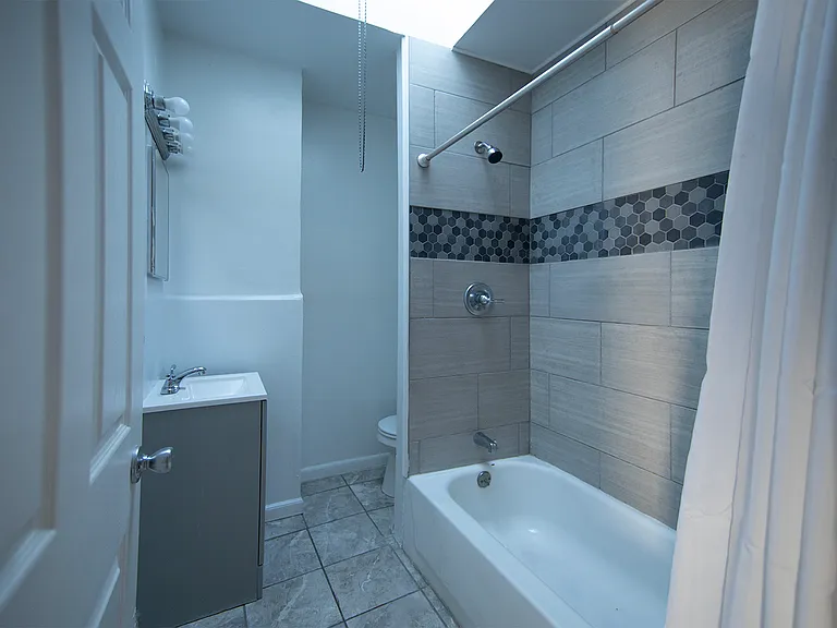 1227 S Greylock St — Photo 9