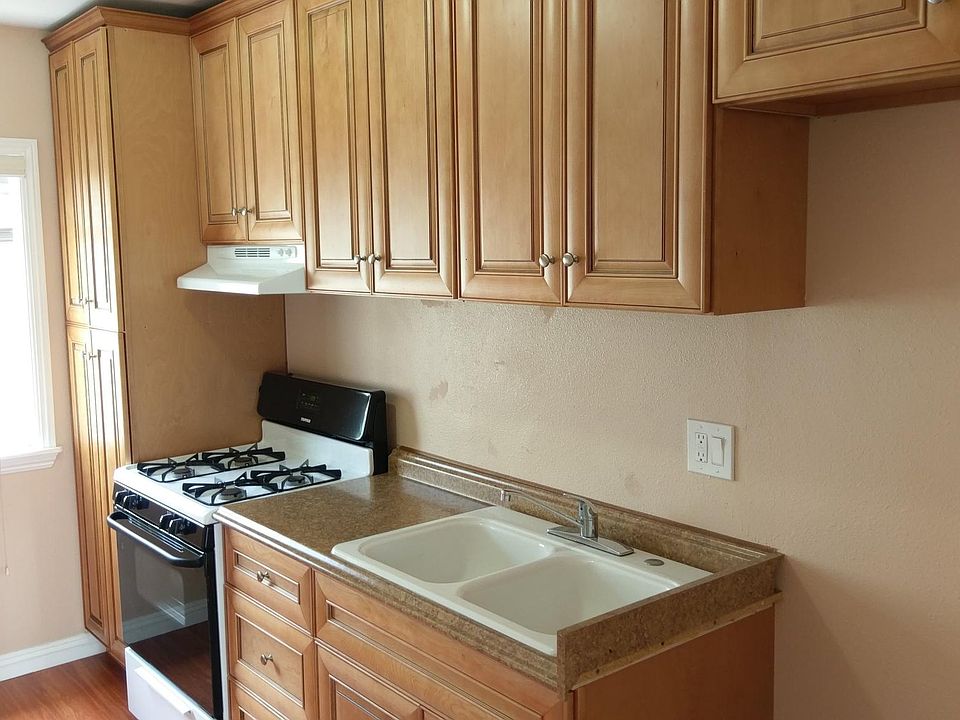 1st image of 107 S Lillie Ave APT 6