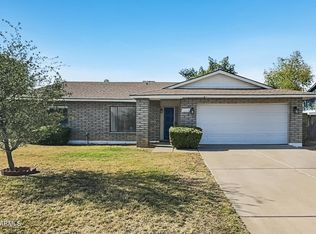 8803 W DIANA Avenue, Peoria, AZ 85345