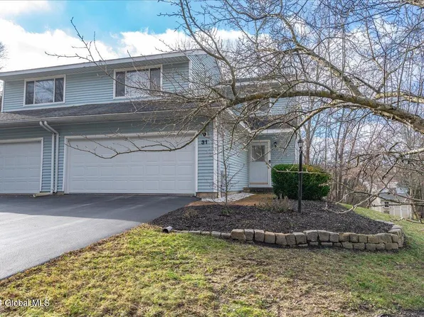 31 Heyden Road, Troy, NY 12180