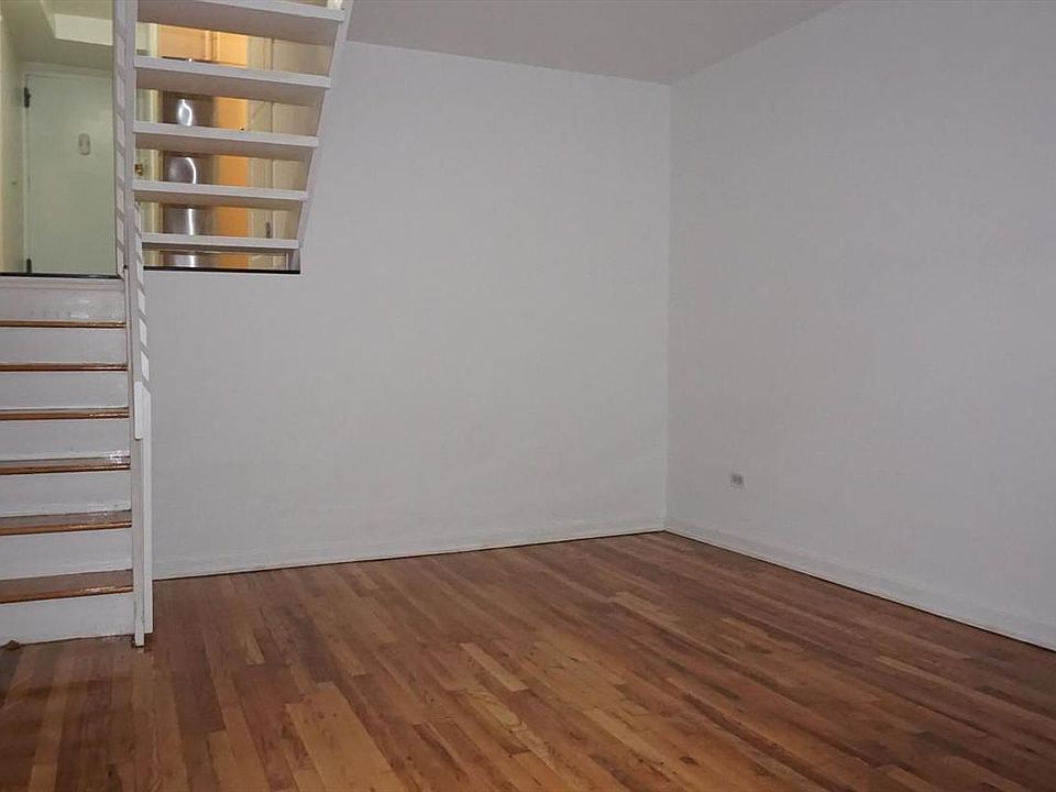 2nd image of 134 E 22nd St APT 207
