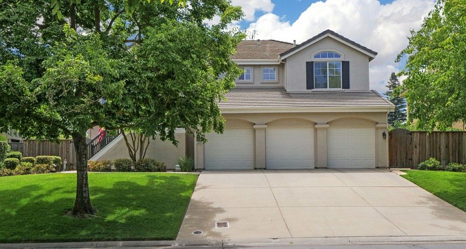 1st image of 4504 Saint Andrews Dr
