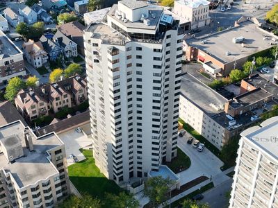 1633 N Prospect AVENUE #17C, Milwaukee, WI, 53202