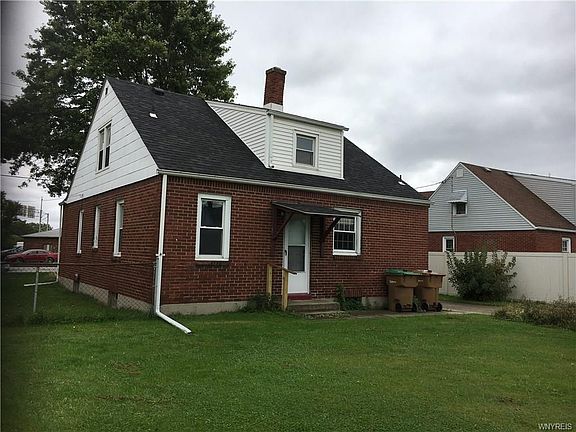 4th image of 690 Maryvale Dr