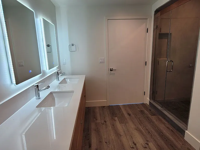 862 Moraga Dr. — Photo 13