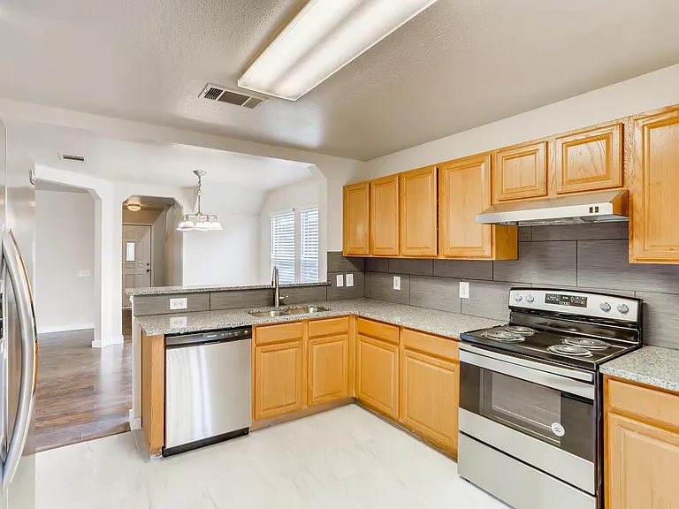 1700 Anise Dr — Photo 7