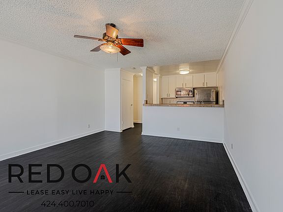 4th image of 1522 N Formosa Ave #103