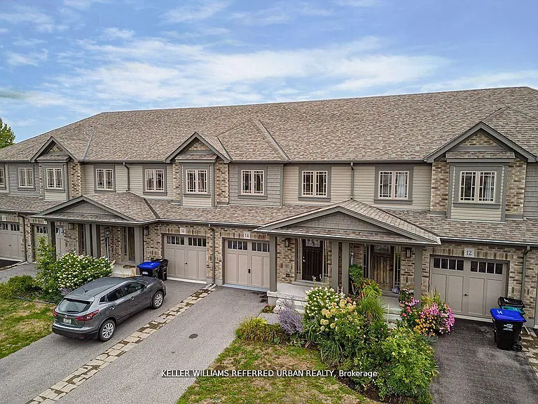 14 Foley Cres — Photo 32