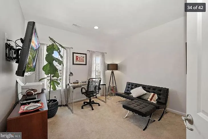 8023 Greenbelt Station Pkwy #306K — Photo 25