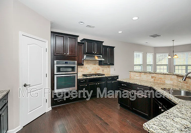 15111 Brannock Hills Dr — Photo 4