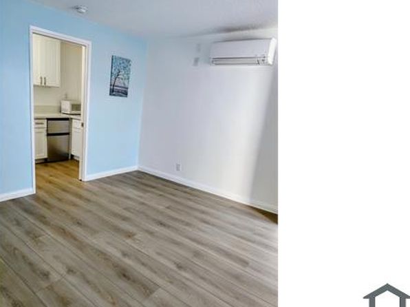 1217 S Orange Grove Ave APT 7
