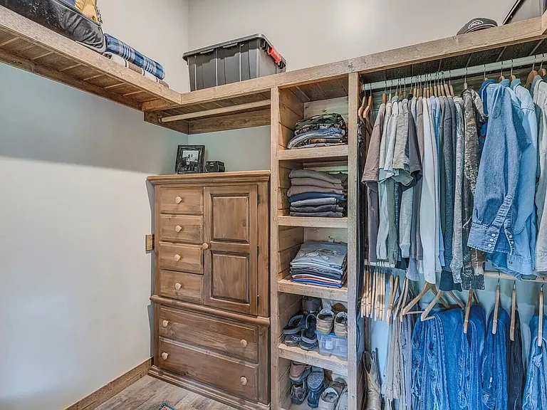 3141 N Riley Creek Rd — Photo 38