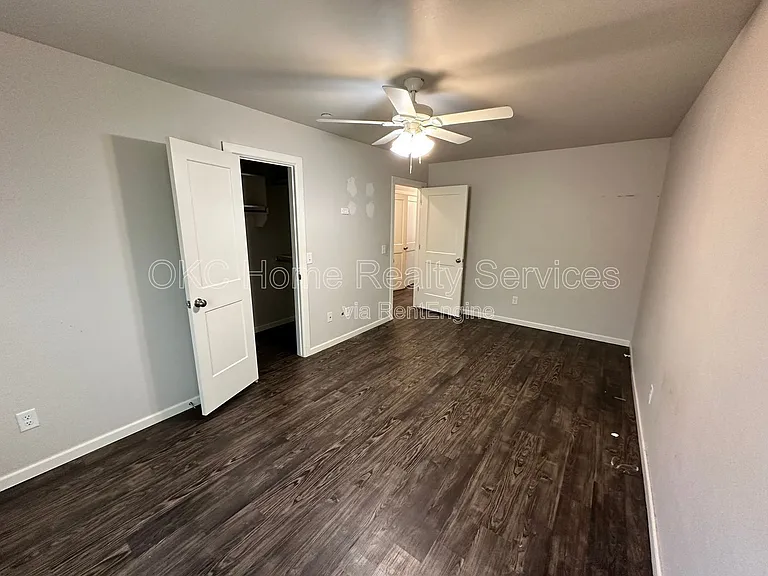 409 Summit Ridge Dr — Photo 10