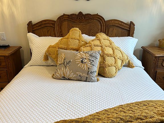 5th image of 20360 Klahani Dr #2