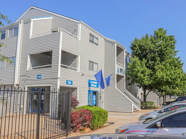Orchard Corners — Photo 16