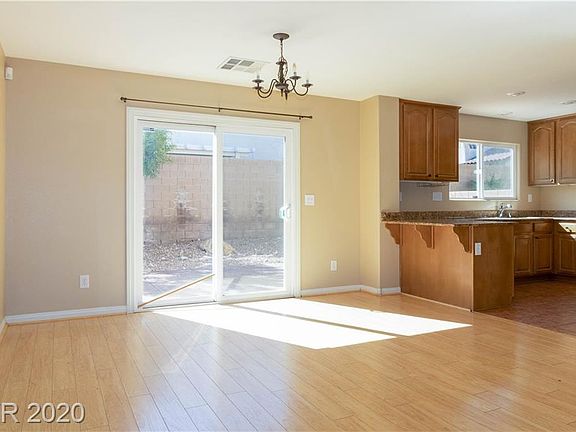 5th image of 6429 Coral Flower Ct
