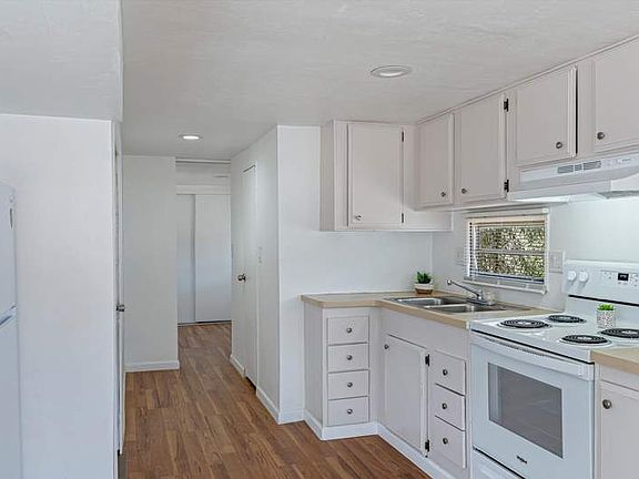 2nd image of 5445 N Shannon Rd #13