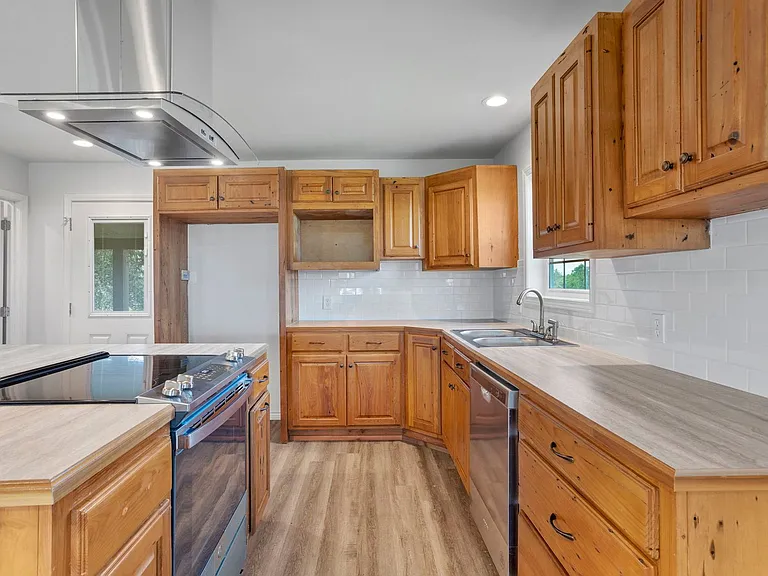 241 Hebert Camp Rd — Photo 7