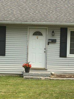2nd image of 25 Perry St