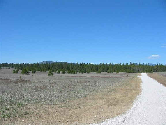3rd image of 2008 Maverick Ln Lot 8