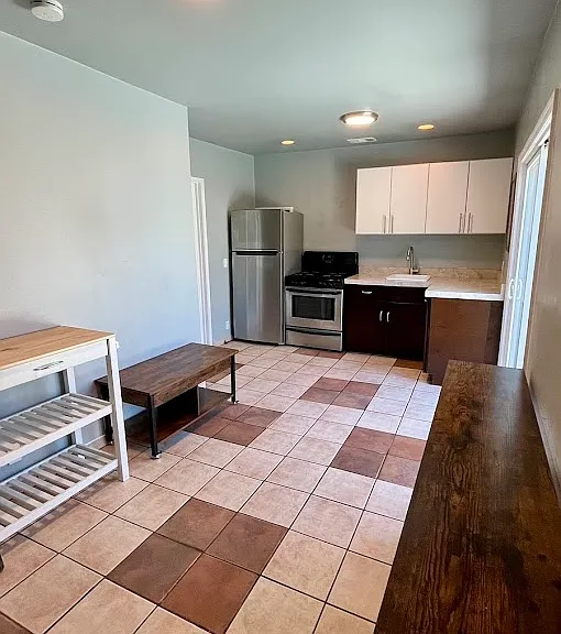 6500 Denny Ave #GUEST HOUSE — Photo 15