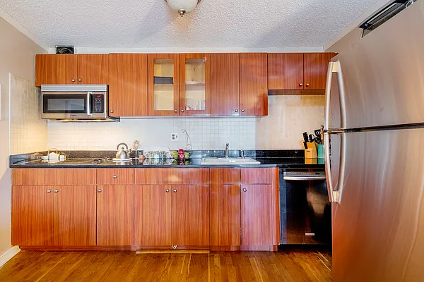 Rented by Compass | media 5