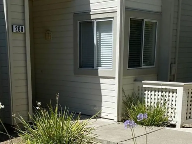 268 Napoli Ct — Photo 4
