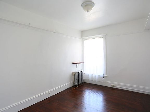 3rd image of 2230 Mission St APT 9
