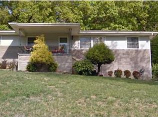3715 Thrushwood Dr, Chattanooga, TN 37415