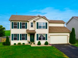 1027 Misty Landing Ct, Malta, IL 60150