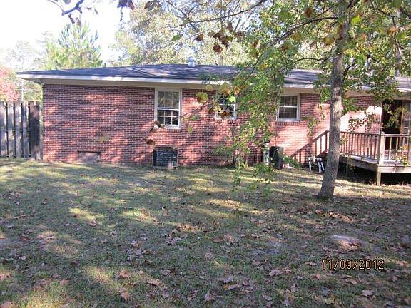 4th image of 105 Groveland St