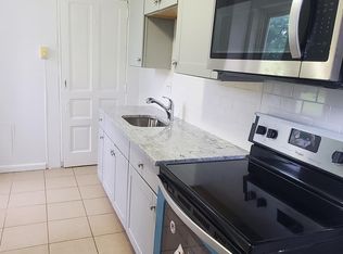 31 E 3rd St #1, Pottstown, PA 19464