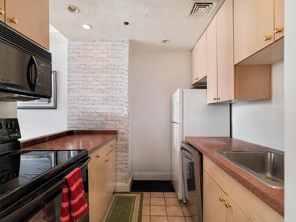 188 North St #42