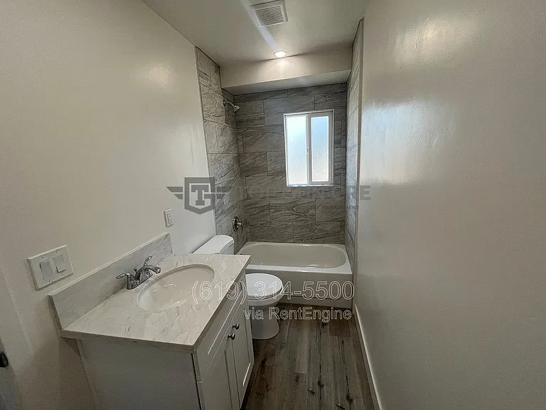 147 W Calle Primera #1 — Photo 2