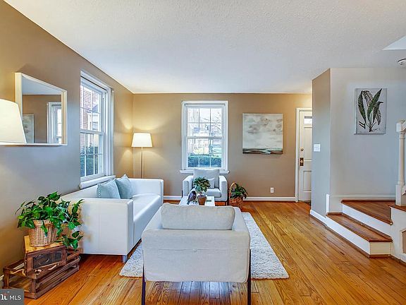5th image of 2885 S Abingdon St
