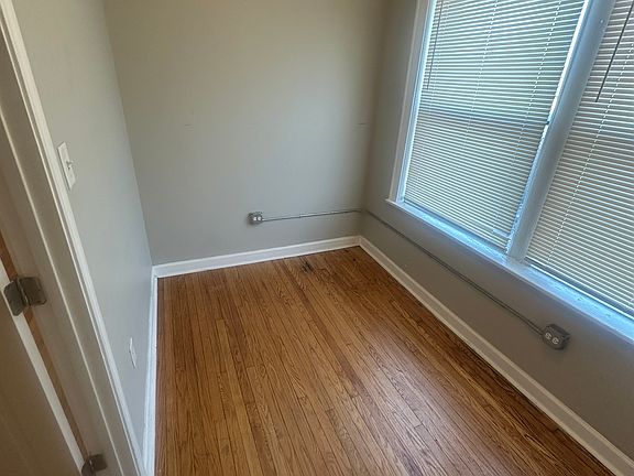 5th image of 5948 Park Pl #206