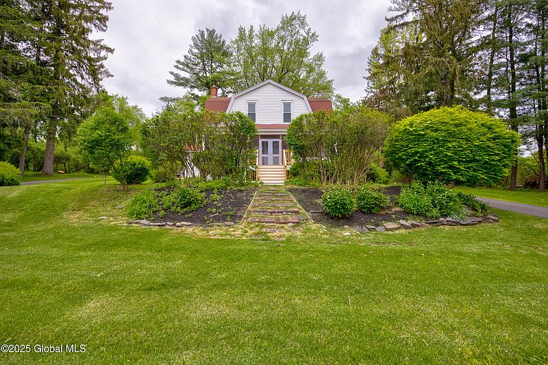 2nd image of 2342 Reno Road