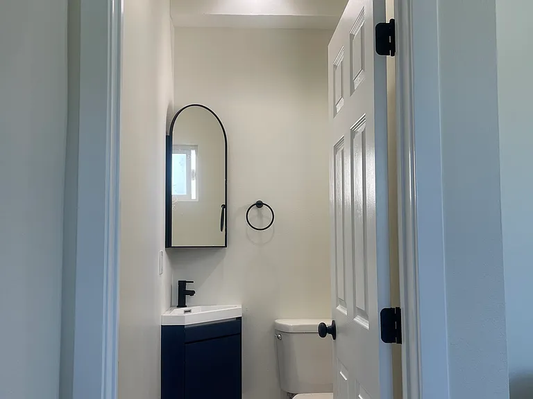 ADU Halfbath