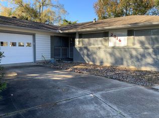 2316 Manley Cir, Orange, TX 77630