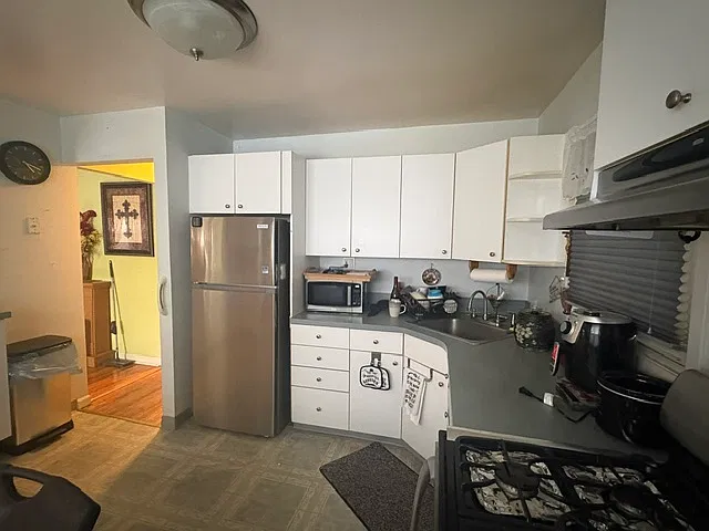 125 Belmont Ave — Photo 2
