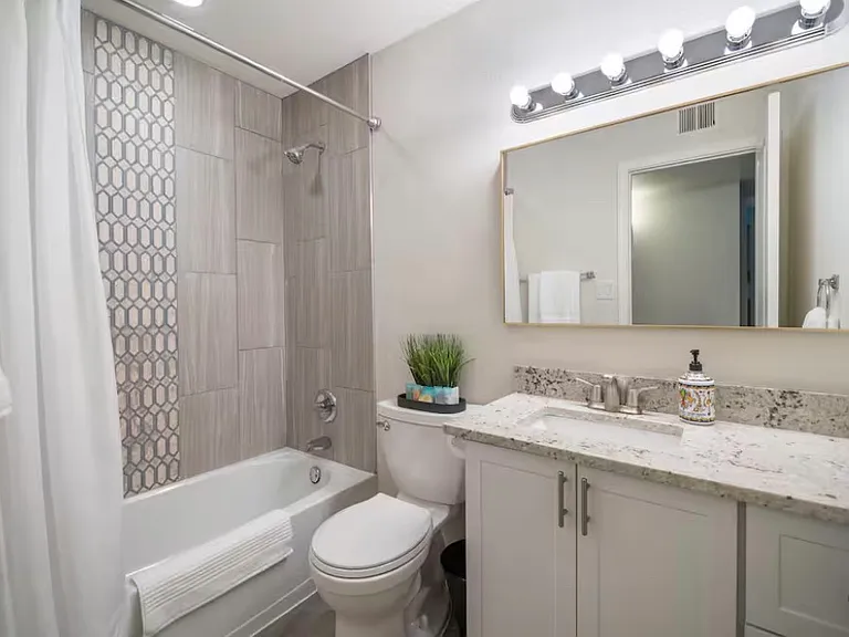 6738 E Culver St — Photo 8